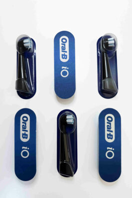 Oral-B iO Gentle Care -harjaspäät, 6 kpl (musta)